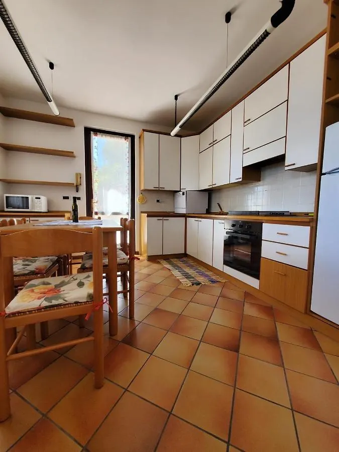 Garda Sunshine Apartamento Toscolano Maderno 0*,  Itália